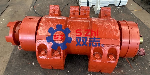 刮板輸送機的破碎軸組多久要更換一次？_河南雙志